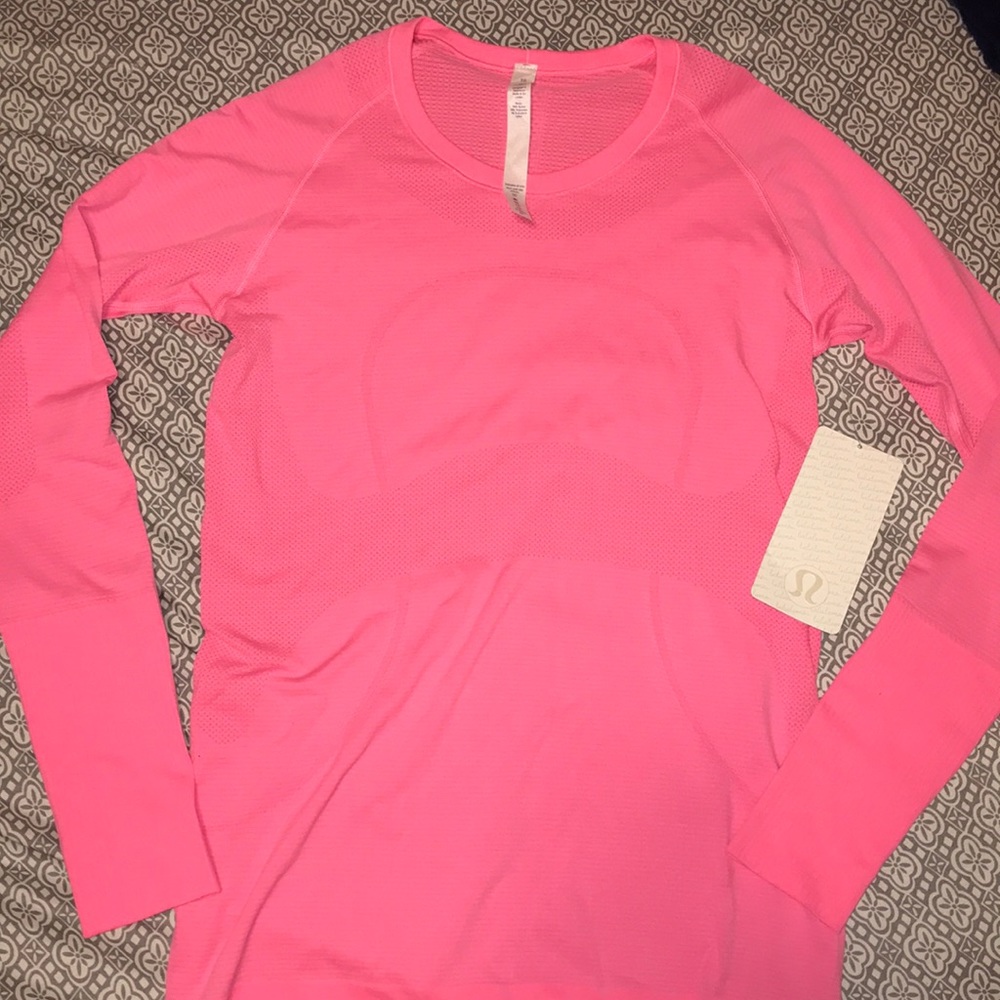 Lululemon shirt